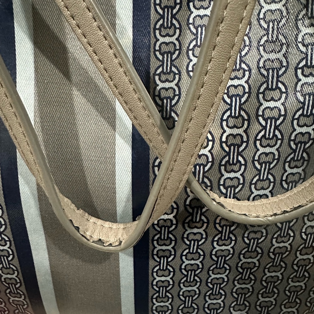 Tory Burch Blue and Gray Tote Bag - Picture 2 of 4